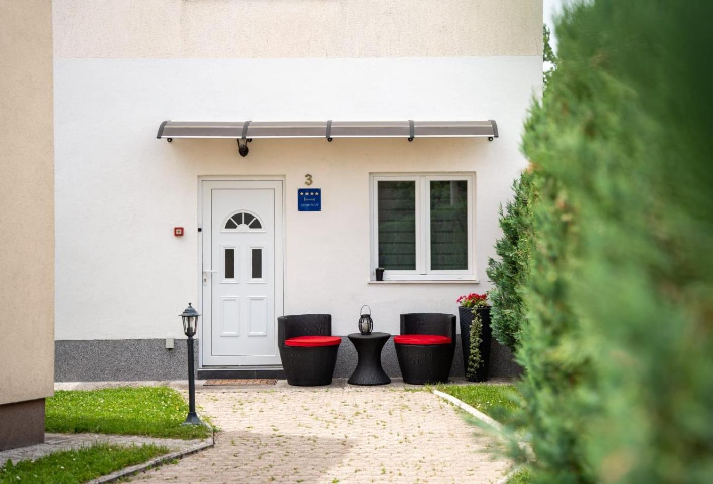 Apartman Mihovil Gospić Exterior foto